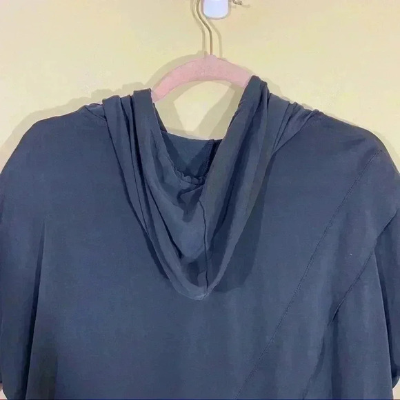 Emelia Gray Faux Wrap Open Back Hoodie Sweatshirt - Picture 10 of 13